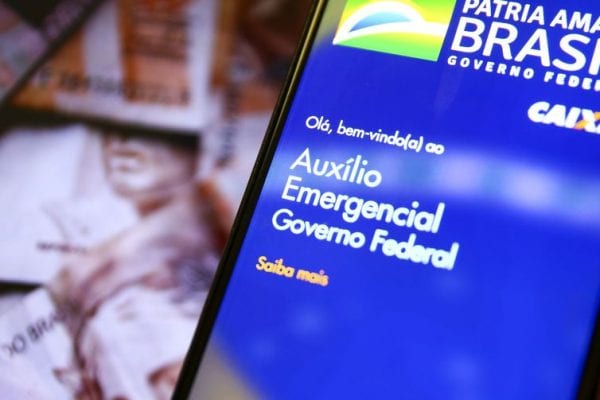 Em 1º turno, Senado aprova texto-base da PEC do auxílio emergencial