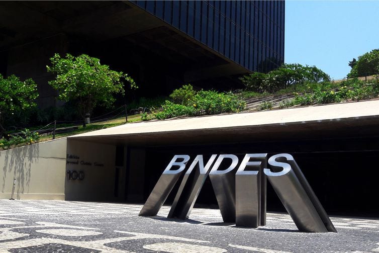 BNDES antecipa pagamento de R$ 38 bilhões ao Tesouro