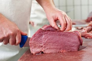 Supermercado em Itabira contrata açougueiro, embalador e repositor