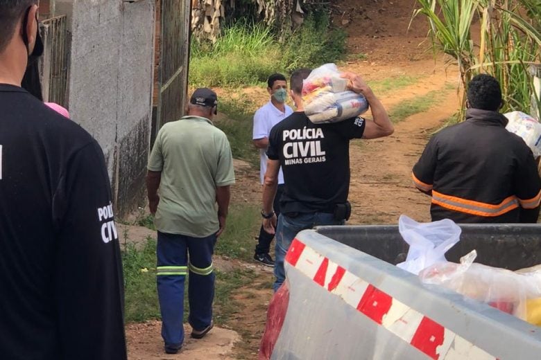 Polícia Civil entrega 33 cestas básicas à Comunidade do Carrapato