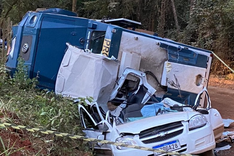 Motorista que teve o veículo esmagado por carro forte residia em Caeté