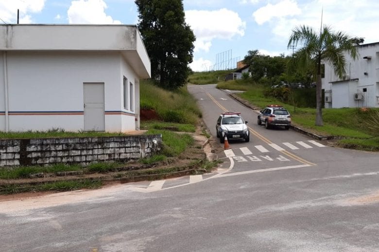 Casal detido pela PM disse que estava usando auxílio para comprar drogas