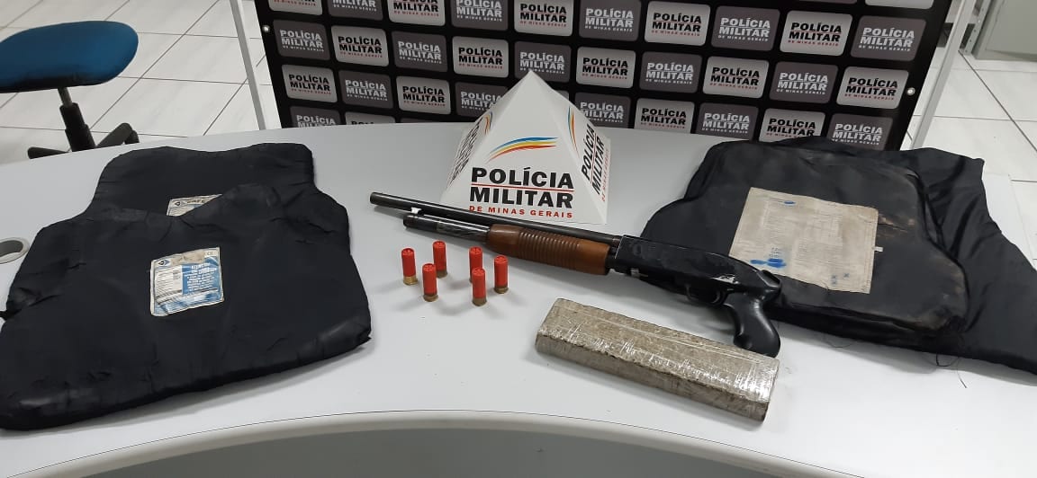 Polícia detém em Itabira suspeitos de homicídio em Santa Bárbara