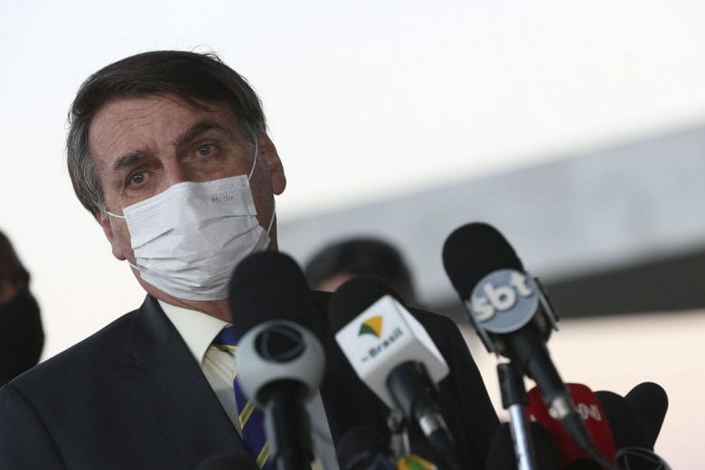 Bolsonaro confirma exame positivo para coronavírus
