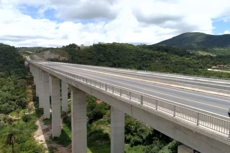 BR-381: conheça o limite de velocidade nos trechos onde há obras de duplicação