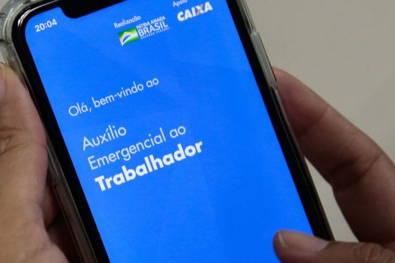 Votação do novo auxílio emergencial fica para semana que vem