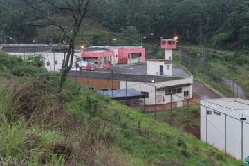 Justiça determina transferência dos detentos de Itabira por falta de plano de emergência