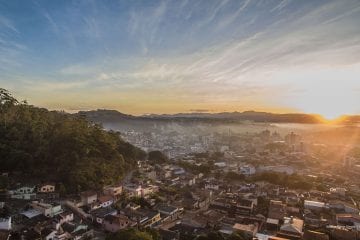 Confira a previsão do tempo para este domingo (26)