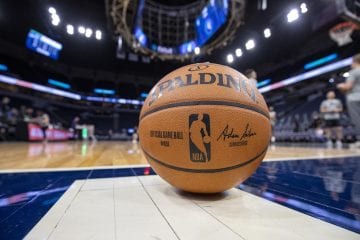 Grizzlies e Heat garantem últimas vagas nos playoffs da NBA