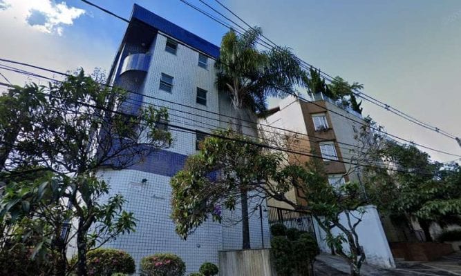 Mulher cai do quarto andar de prédio no Buritis, em BH