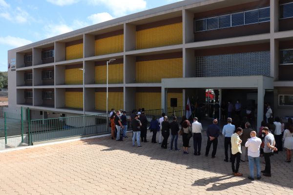 escola em tempo integral