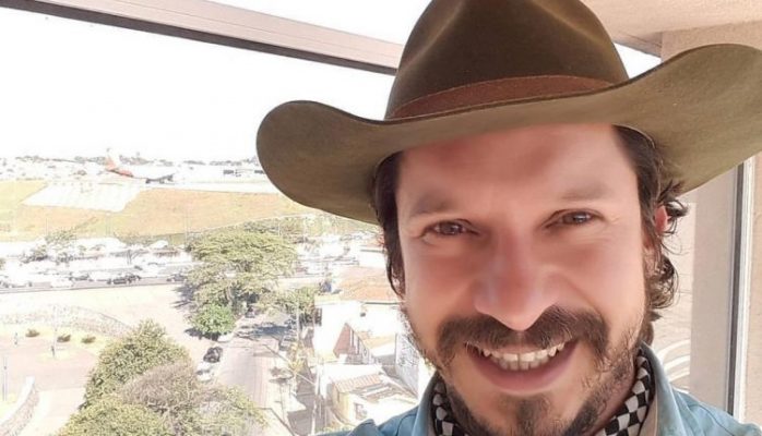 Live de Hoje: Edu Santa Fé, ex The Voice, participa do Aparecida Sertaneja
