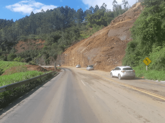 br-262-e-liberada-em-domingos-martins-no-espirito-santo