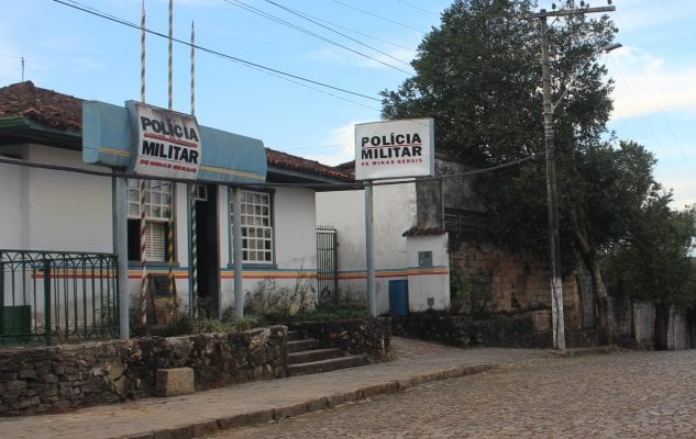 policia-militar-recupera-celular-furtado-em-catas-altas