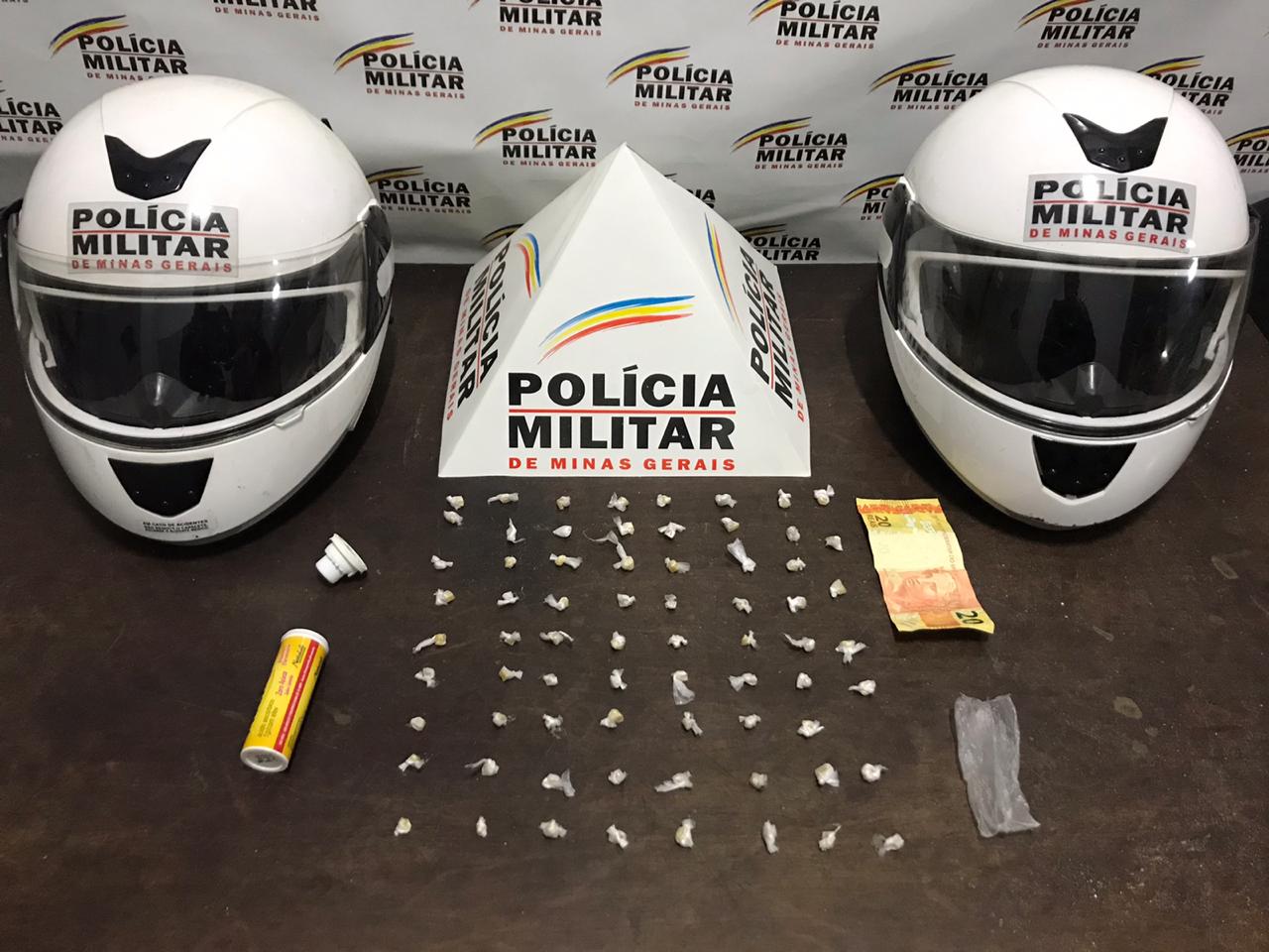 Polícia apreende 70 pedras de crack com adolescentes em Santa Bárbara