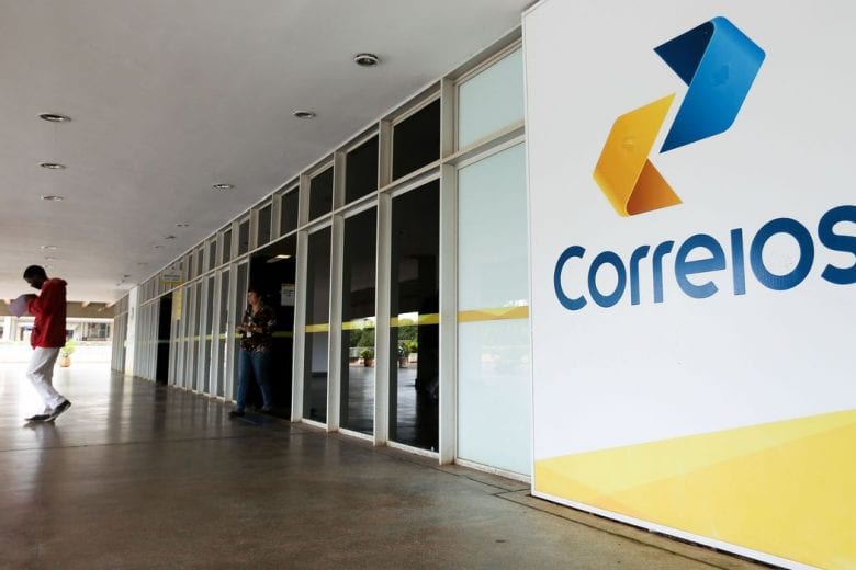 Tribunal Superior do Trabalho determina fim da greve dos Correios