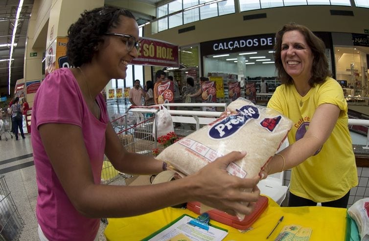 “Vacinar e doar, duas ações pela vida”: campanha Monlevade solidária arrecadará alimentos