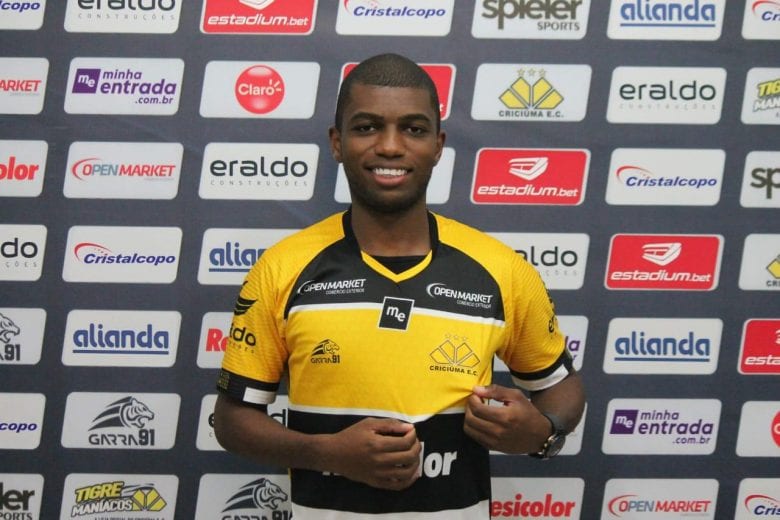 Santa-mariense Alessandro Vinícius é emprestado pelo Galo ao Criciúma