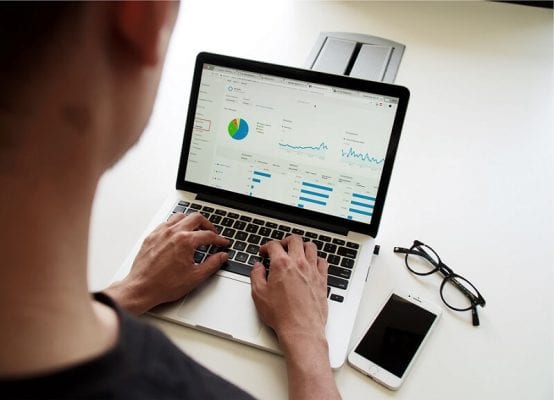 Loja contrata assistente de e-commerce