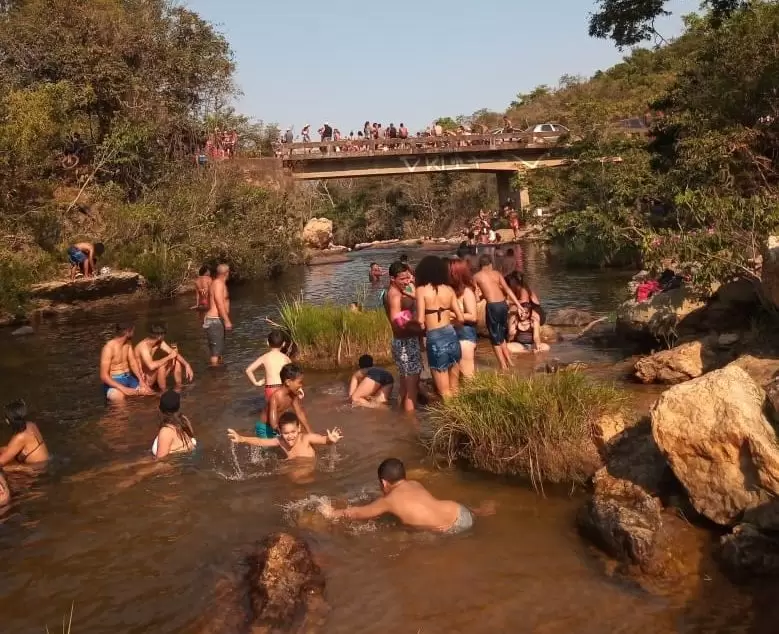 Turistas estão proibidos de visitar atrativos naturais de Itabira no feriado