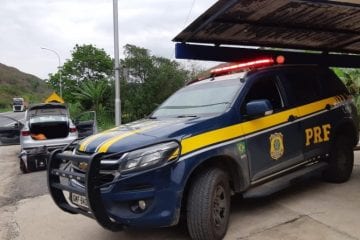 PRF prende casal com mais de 100 barras de maconha na BR-381