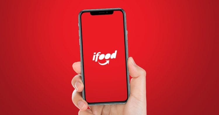 iFood invadido: funcionário troca nomes de restaurantes por mensagens políticas