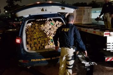 PRF apreende mais de uma tonelada de maconha na BR-381