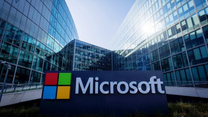 Microsoft fecha perceria com governo federal