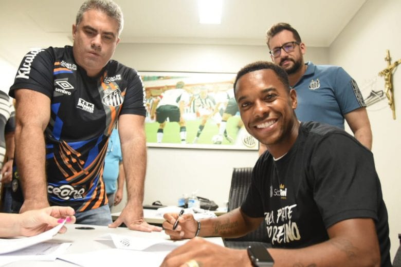 Robinho no Santos e o marketing disfarçado de engajamento social