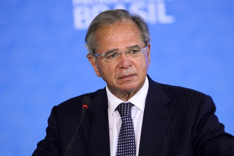 Guedes: se houver segunda onda, governo pagará auxílio emergencial