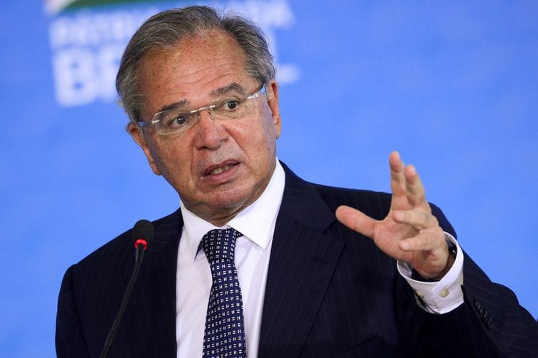 Para Guedes, Caged de janeiro indica a retomada da economia brasileira