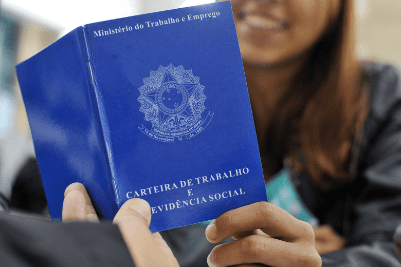 Grupo Família Pires oferece três vagas para menor aprendiz em Itabira. Confira!