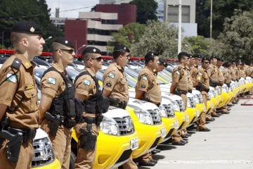 Concurso da PM e Bombeiros: vagas para nível médio com salário de R$ 9.735,33