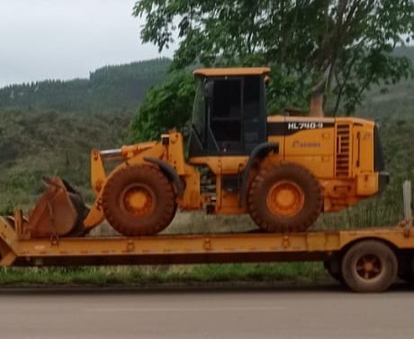Pá Carregadeira é furtada durante a madrugada na zona rural de Itabira