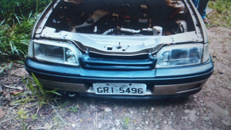 Monza furtado em Itabira é encontrado pela PM em João Monlevade