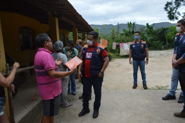 Defesa Civil visita moradores que moram nas proximidades da barragem Norte/Laranjeiras