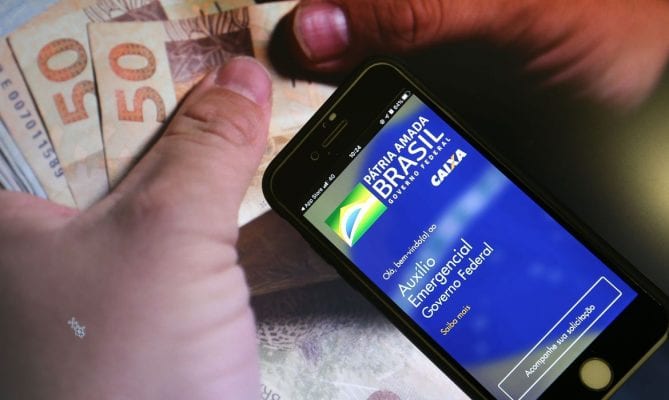 cancelamento auxílio R$ 300