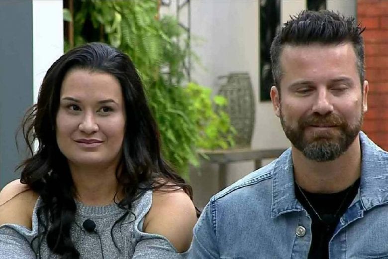 Ex esposa de sertanejo Marlon, que expôs traição com amiga, é processada pelo cantor e sua amante