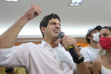 João Campos é eleito o prefeito mais jovem do Recife