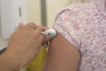 Prefeitura de João Monlevade vacina contra gripe (Influenza) no feriado