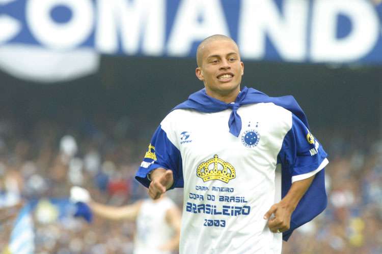 ‘Segunda chance’ tornou Alex ídolo histórico do Cruzeiro