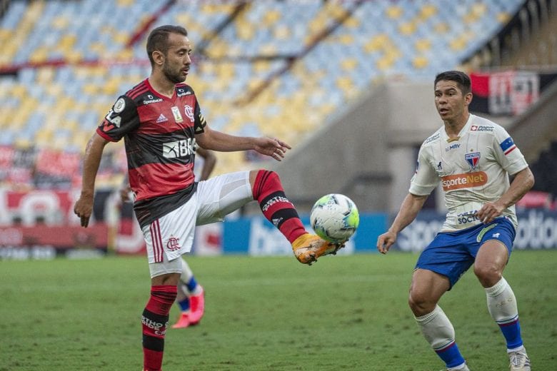 Saiba como assistir Fortaleza e Flamengo pelo Brasileirão!