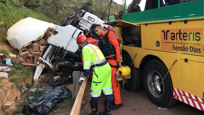 Socorrista morre tentando resgatar vítimas de acidente na BR-381