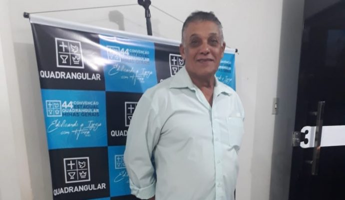 pastor João