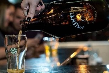 Valentim Empório Cervejeiro contrata garçom; saiba mais!