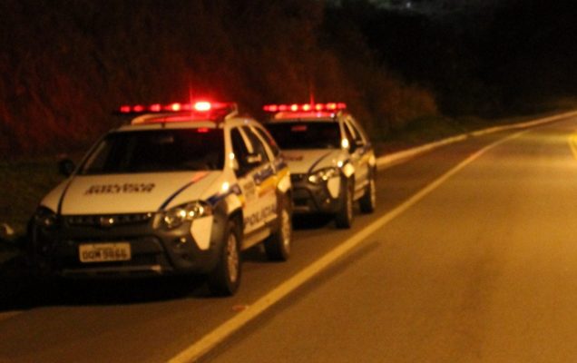 policia-apreende-pistola-apos-tentativa-de-fuga-em-itabira