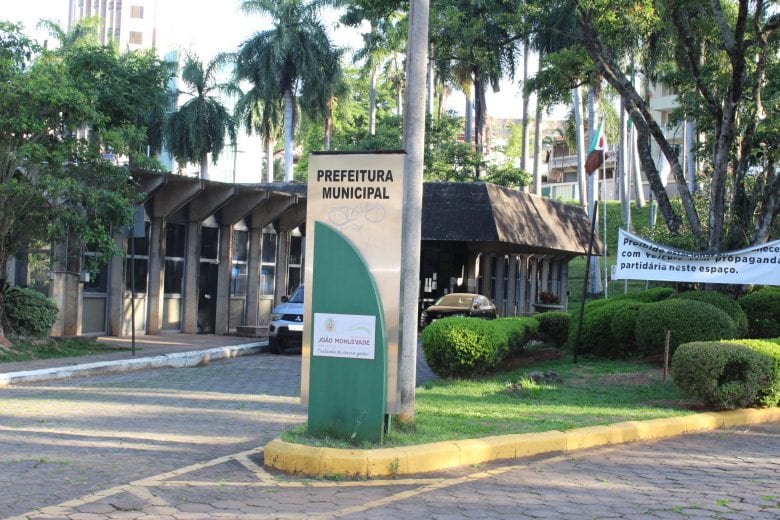 Servidores municipais terão feriado prolongado em Monlevade