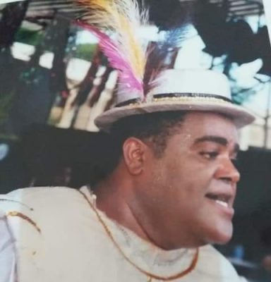 LÍRIO GONZAGA rei momo