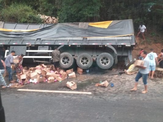 carreta carregada