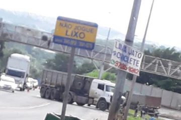 Acidente envolvendo carreta deixa trânsito lento; veja como está a BR-381 nesta sexta-feira